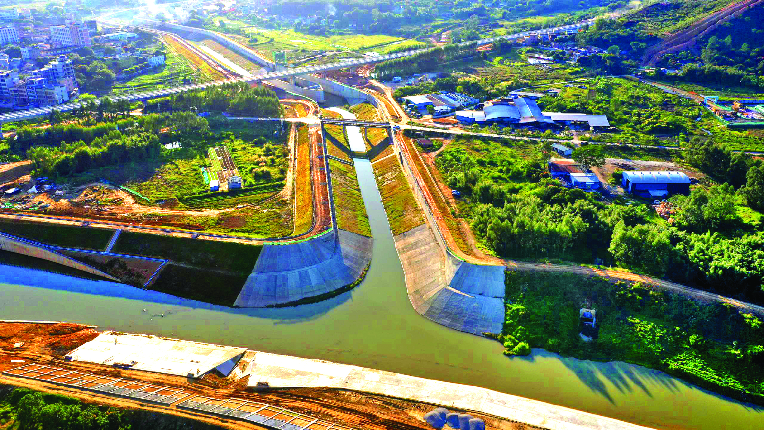 <p>    白花河防洪排涝治理工程。</p>