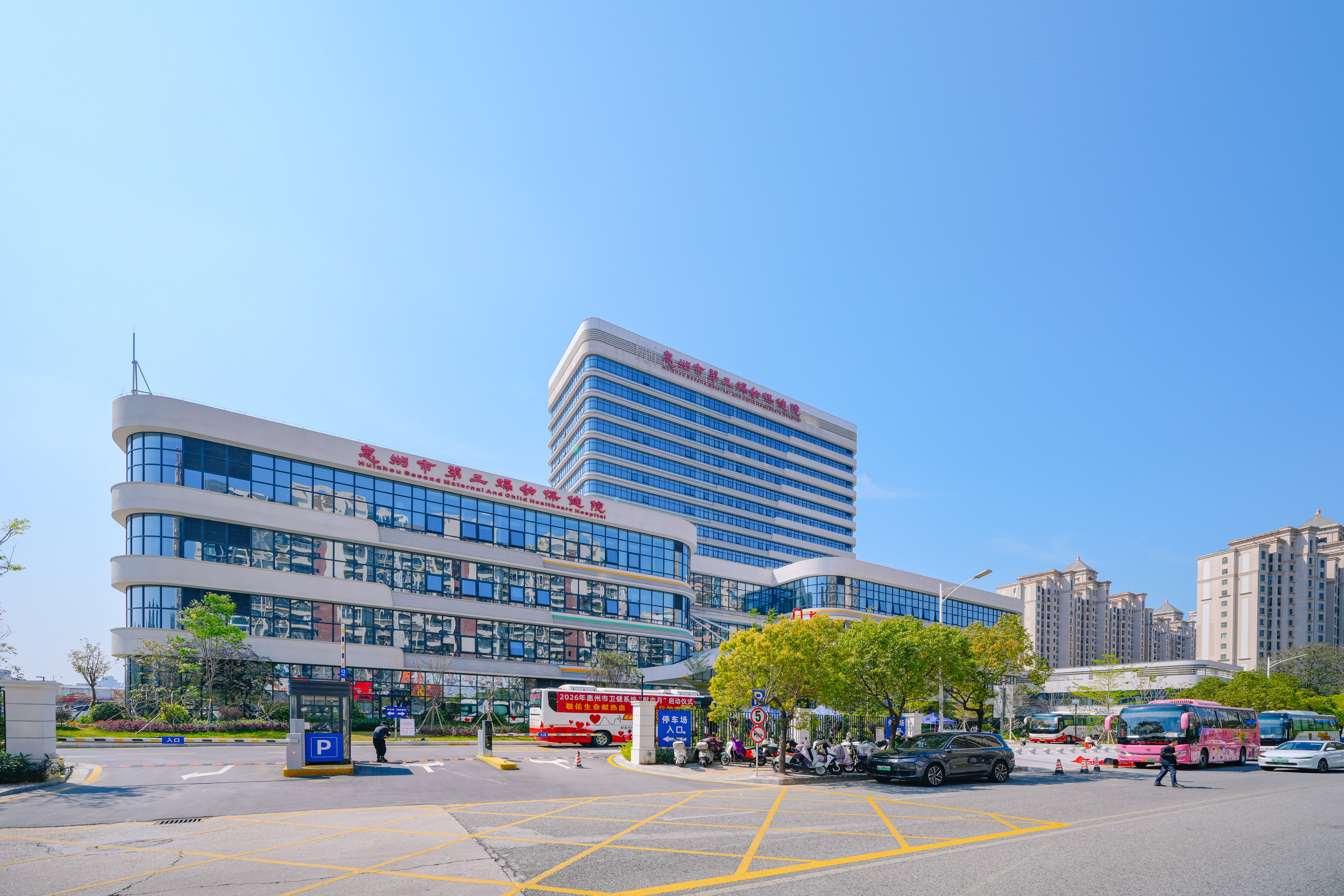 <p>    总院位于江北核心区，是惠州医疗新地标。</p>
