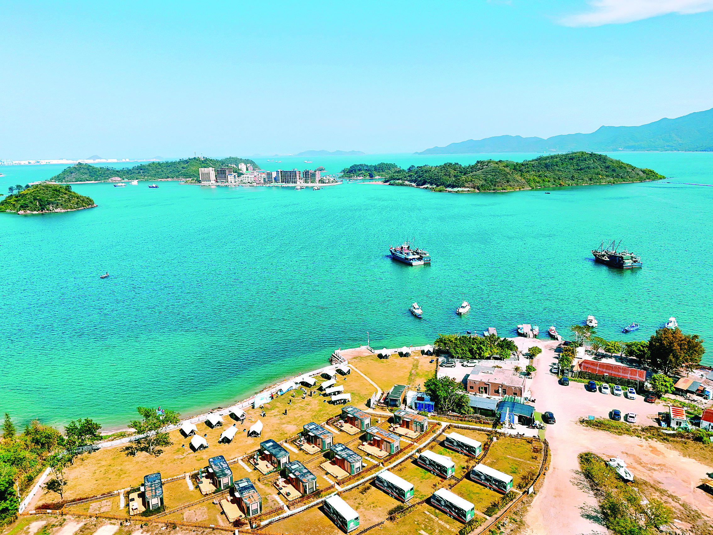     大亚湾“渔家风情·山海欢歌”美丽乡村走廊一景。   惠州日报记者周楠 摄