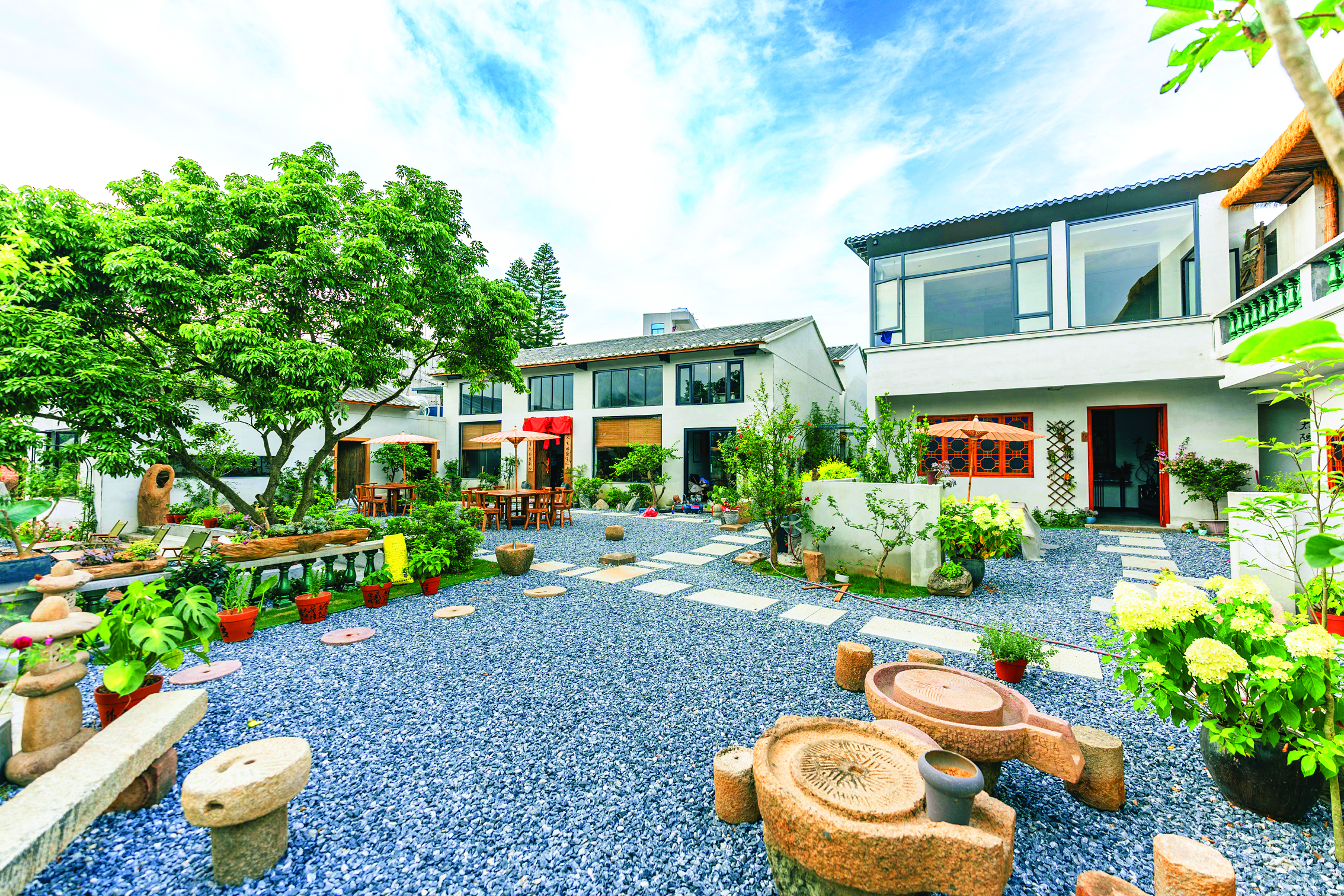 <p>    汝湖镇美丽庭院“穗月森晴”。</p>