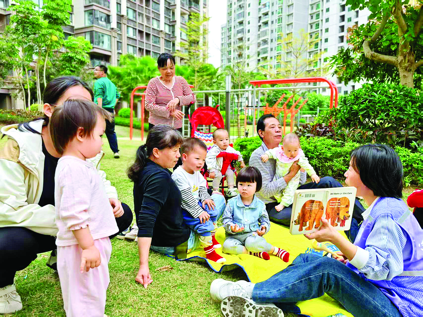 <p>    社区读书活动。</p>