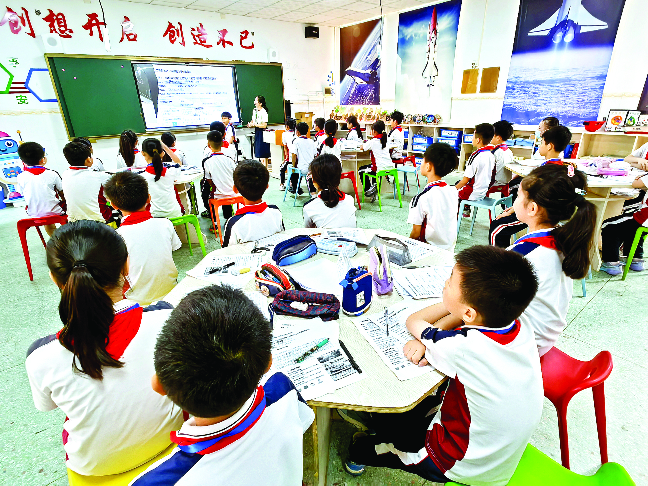     五一小学STEAM课堂。