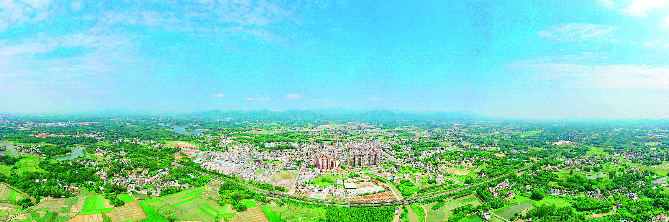 <p>    麻陂镇风光。</p>