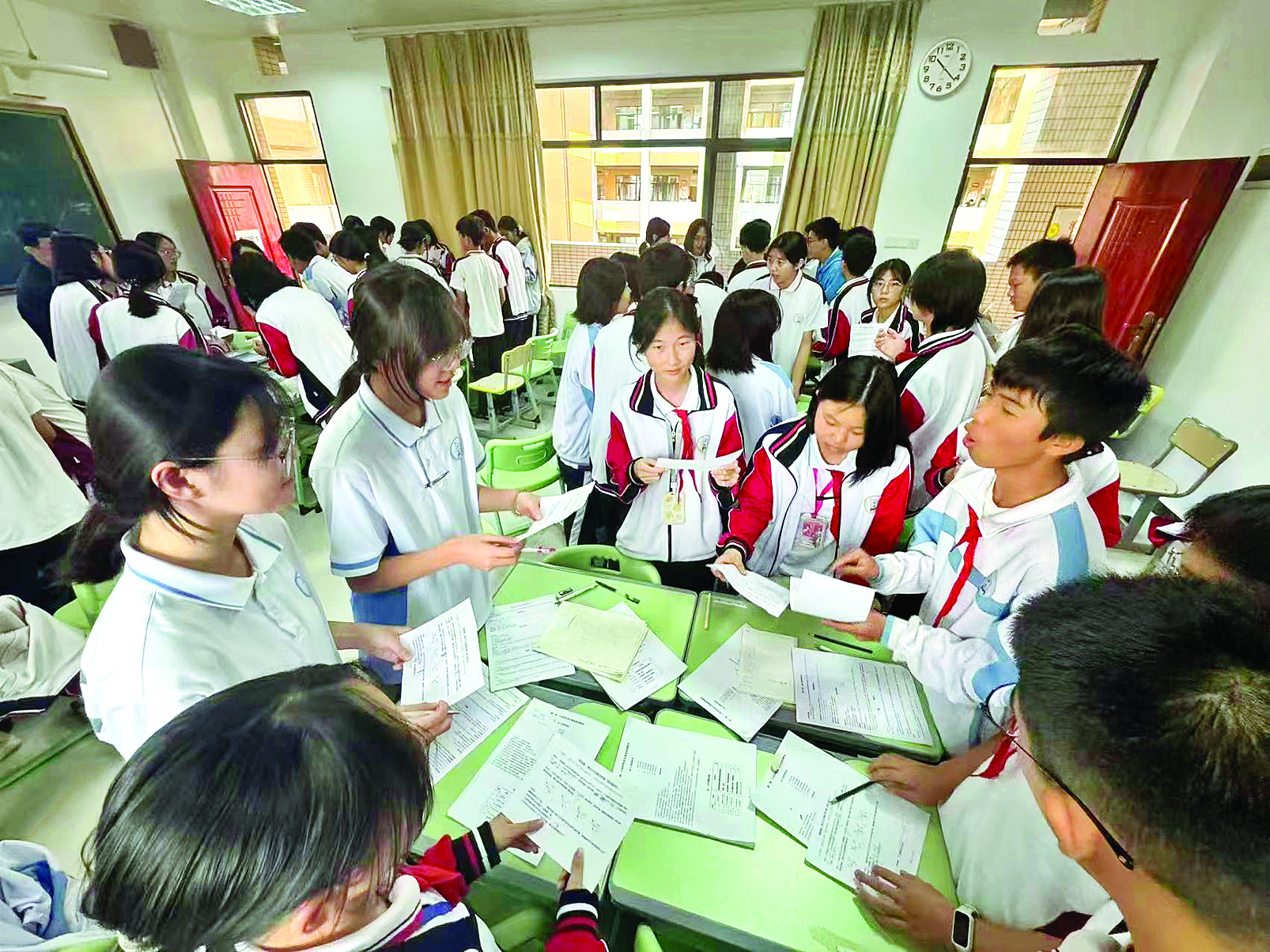     学校全力打造“费曼学习法·主动学习课堂”。