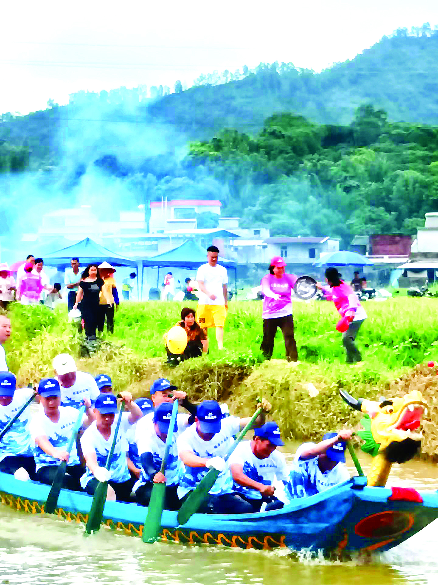    6月20日，惠东县稔山镇竹园村田间小河上演“速度与激情”。    惠州日报记者赖金朗 蔡伟健 摄
