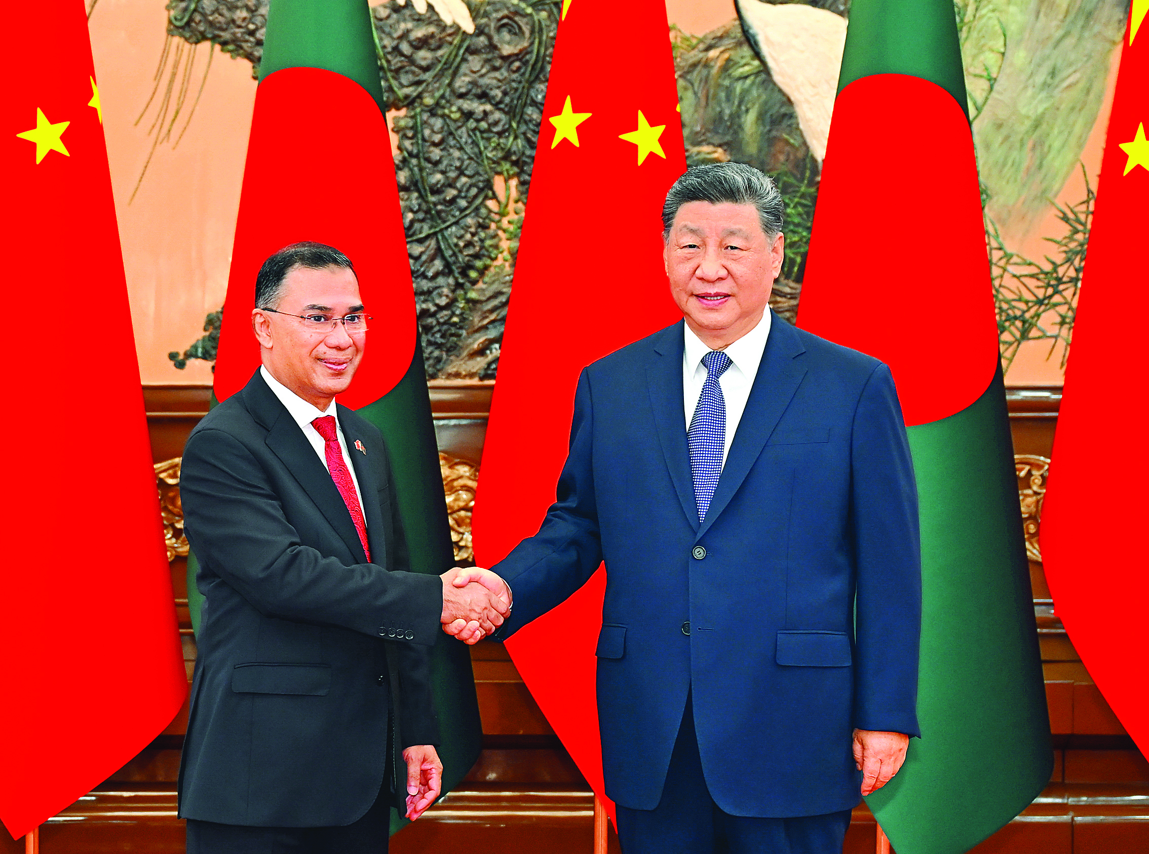     6月26日上午，国家主席习近平在北京人民大会堂会见来华正式访问的孟加拉国总理塔里克。新华社发